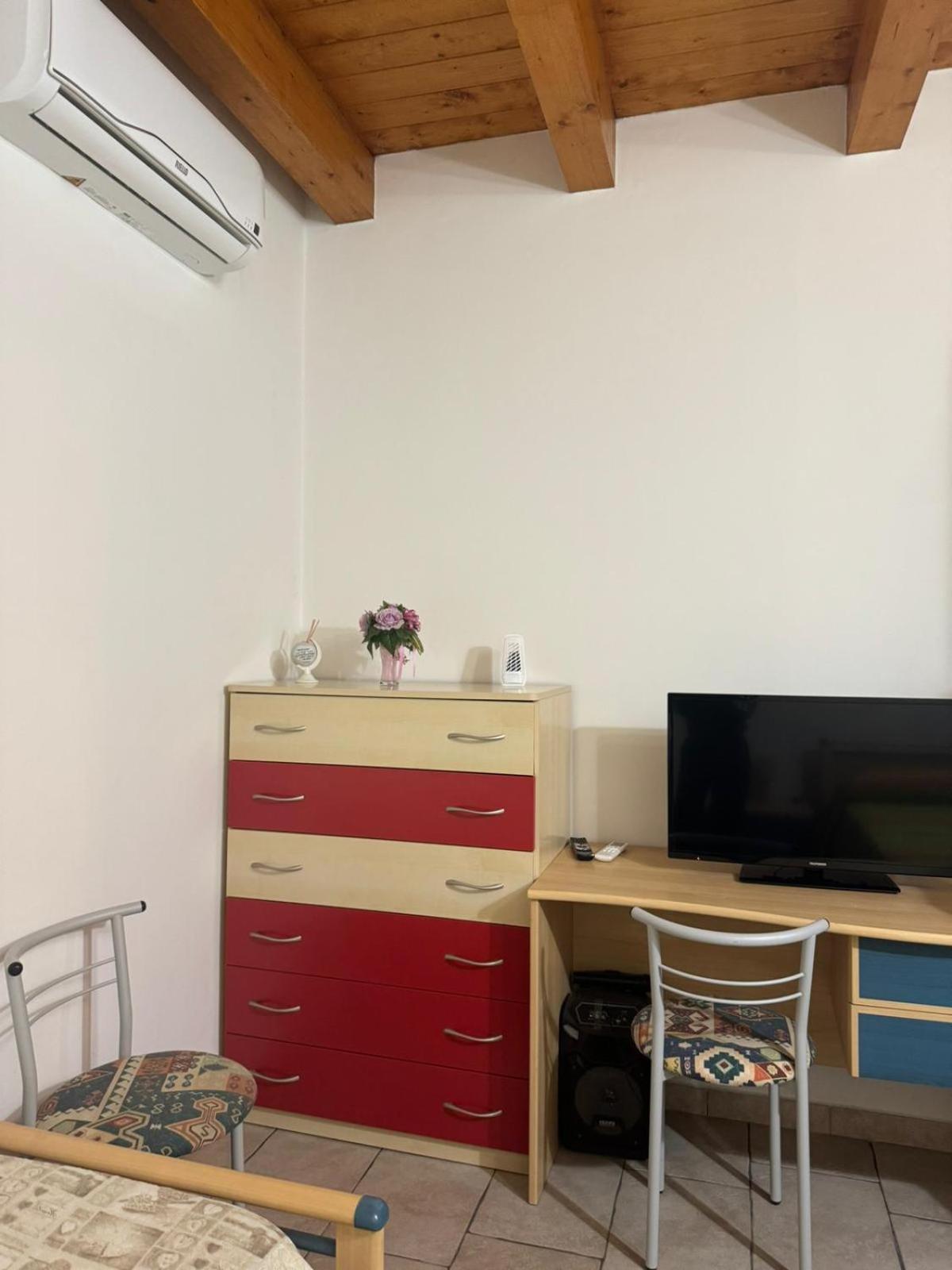 Desiree Casa Vacanze Avola Bagian luar foto
