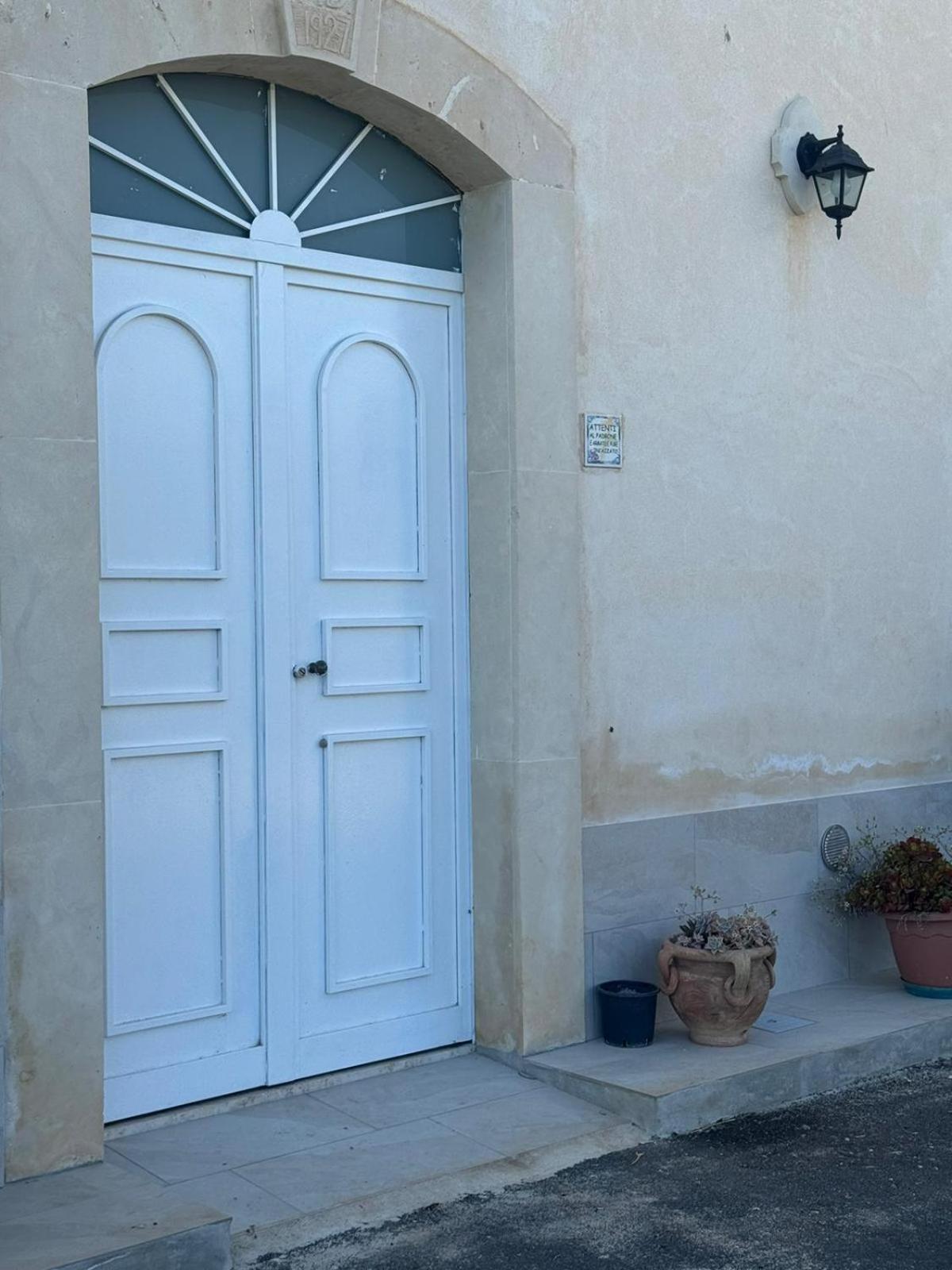 Desiree Casa Vacanze Avola Bagian luar foto